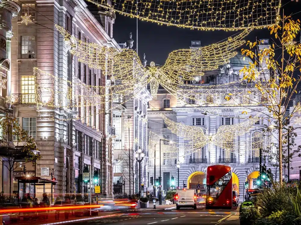Que faire Noël Londres avec des enfants, voir les illuminations - du soleil dans les poches blog voyages